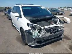 5TDXK3DCXGS710898 2016 TOYOTA SIENNA