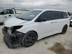 5TDXK3DCXGS715082 2016 TOYOTA SIENNA