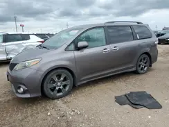 5TDXK3DCXGS732187 2016 TOYOTA SIENNA