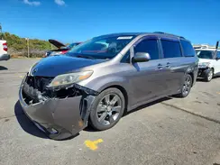 5TDXK3DCXGS738099 2016 TOYOTA SIENNA