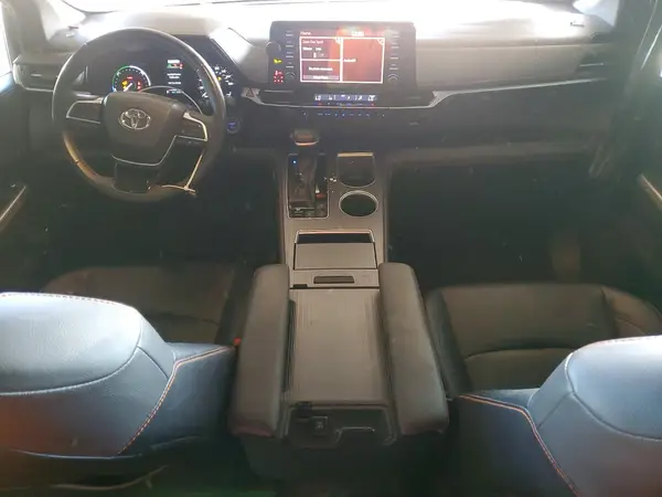 5TDXRKEC0MS007598 2021 TOYOTA SIENNA - Image 8