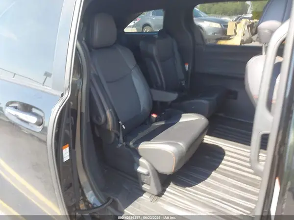 5TDXRKEC0MS019167 2021 TOYOTA SIENNA - Image 8