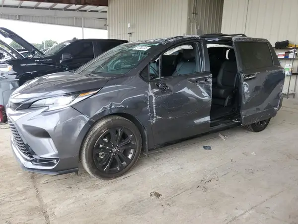 5TDXRKEC0SS229510 2025 TOYOTA SIENNA - Image 1