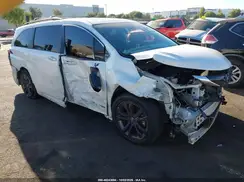 5TDXRKEC2MS042031 2021 TOYOTA SIENNA