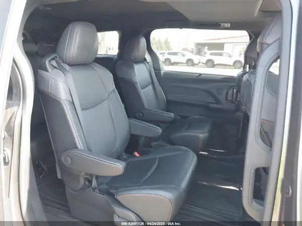 5TDXRKEC2NS108482 2022 TOYOTA SIENNA - Image 8