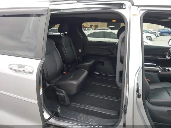 5TDXRKEC2PS149780 2023 TOYOTA SIENNA - Image 8