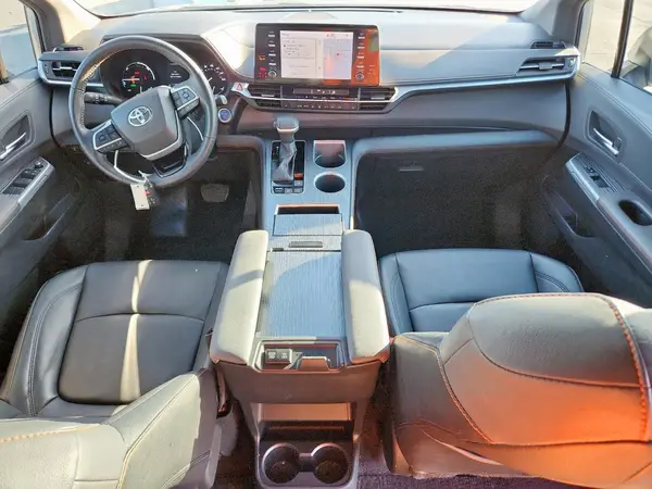 5TDXRKEC2PS155238 2023 TOYOTA SIENNA - Image 8