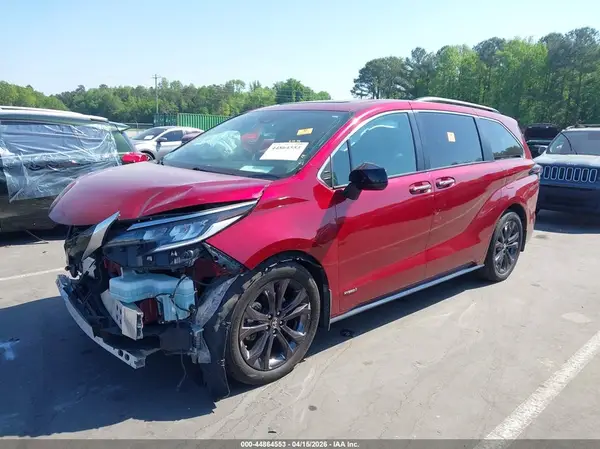 5TDXRKEC5MS016670 2021 TOYOTA SIENNA - Image 2