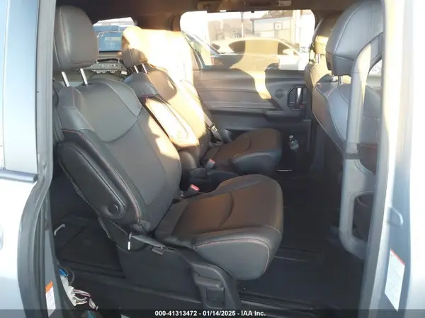5TDXRKEC6MS055252 2021 TOYOTA SIENNA - Image 8