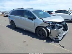 5TDXRKEC6NS097695 2022 TOYOTA SIENNA
