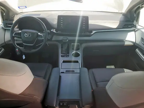5TDXRKEC6RS190965 2024 TOYOTA SIENNA - Image 8