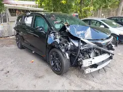 5TDXRKEC7RS204551 2024 TOYOTA SIENNA
