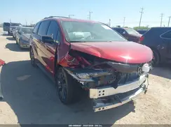 5TDXRKEC7TS298924 2026 TOYOTA SIENNA