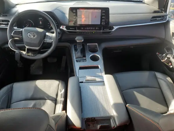 5TDXRKEC8NS093678 2022 TOYOTA SIENNA - Image 8