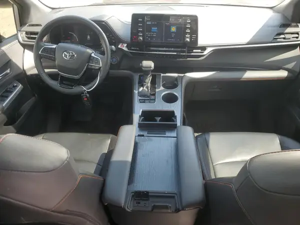 5TDXRKEC8NS109541 2022 TOYOTA SIENNA - Image 8