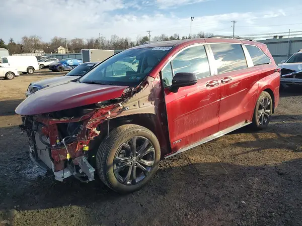 5TDXRKEC9MS073132 2021 TOYOTA SIENNA - Image 1