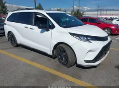 5TDXRKEC9TS297239 2026 TOYOTA SIENNA