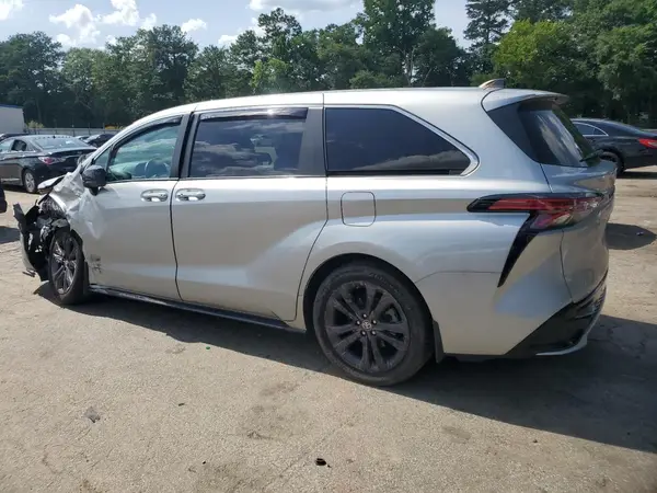 5TDXRKECXMS020312 2021 TOYOTA SIENNA - Image 2
