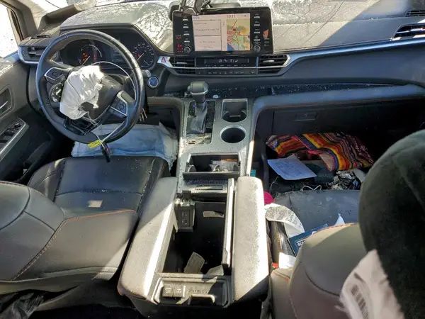 5TDXRKECXMS041175 2021 TOYOTA SIENNA - Image 8