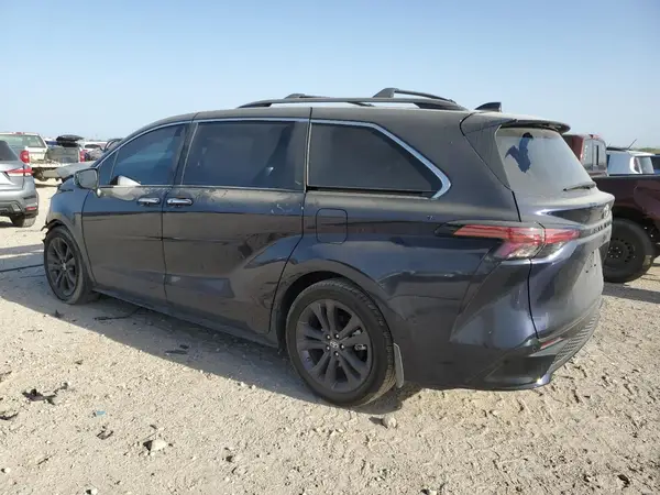 5TDXRKECXRS217830 2024 TOYOTA SIENNA - Image 2
