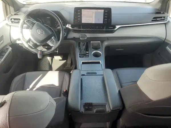 5TDXSKFC1MS006236 2021 TOYOTA SIENNA - Image 8