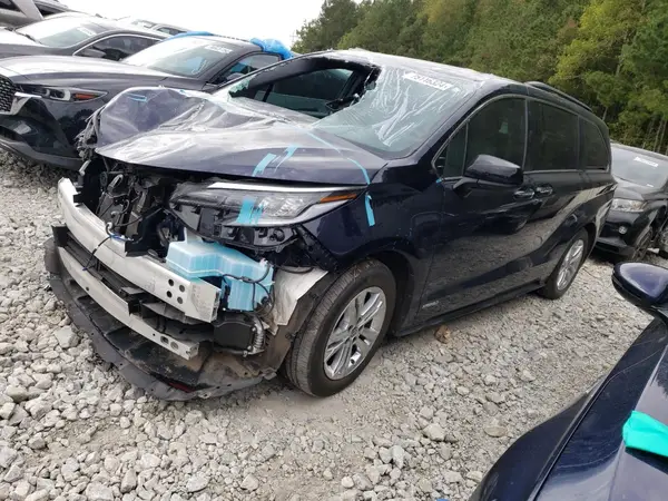5TDXSKFC3MS012992 2021 TOYOTA SIENNA - Image 1