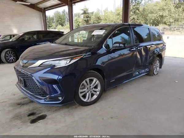 5TDXSKFC4MS006506 2021 TOYOTA SIENNA - Image 2