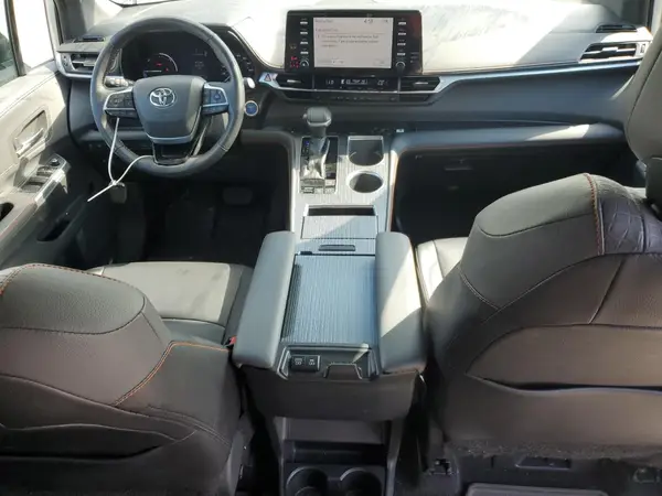 5TDXSKFC9MS016755 2021 TOYOTA SIENNA - Image 8