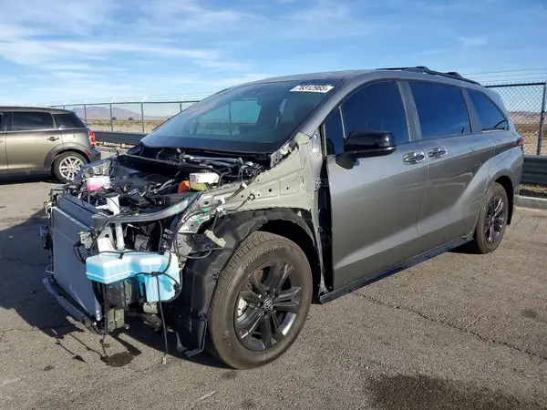 5TDXSKFCXTS230359 2026 TOYOTA SIENNA - Image 1