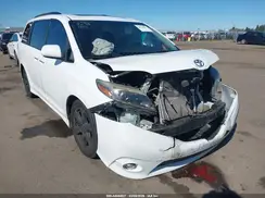 5TDXZ3DC0HS774316 2017 TOYOTA SIENNA