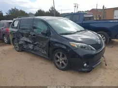 5TDXZ3DC0HS828973 2017 TOYOTA SIENNA