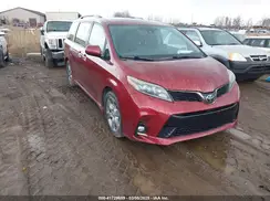5TDXZ3DC0JS952795 2018 TOYOTA SIENNA