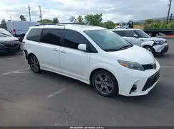 5TDXZ3DC0KS990321 2019 TOYOTA SIENNA