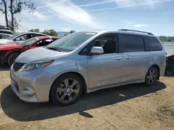 5TDXZ3DC1HS779282 2017 TOYOTA SIENNA