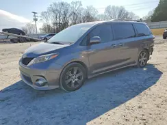 5TDXZ3DC1HS804181 2017 TOYOTA SIENNA