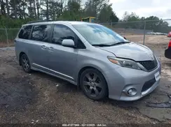 5TDXZ3DC1HS816458 2017 TOYOTA SIENNA