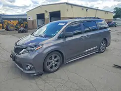 5TDXZ3DC1HS849816 2017 TOYOTA SIENNA