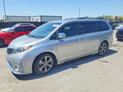 5TDXZ3DC1HS870357 2017 TOYOTA SIENNA