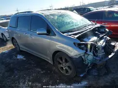 5TDXZ3DC1JS940154 2018 TOYOTA SIENNA