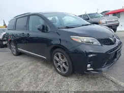 5TDXZ3DC1KS970501 2019 TOYOTA SIENNA
