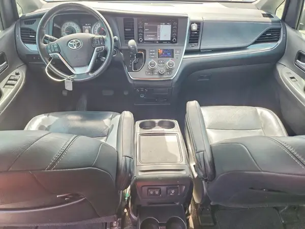 5TDXZ3DC1KS977254 2019 TOYOTA SIENNA - Image 8