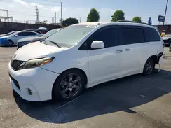 5TDXZ3DC2HS786712 2017 TOYOTA SIENNA