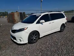5TDXZ3DC2HS821149 2017 TOYOTA SIENNA