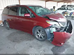 5TDXZ3DC2HS828053 2017 TOYOTA SIENNA