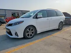 5TDXZ3DC2JS927882 2018 TOYOTA SIENNA