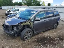 5TDXZ3DC2JS932290 2018 TOYOTA SIENNA