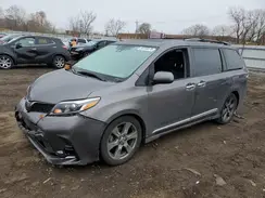 5TDXZ3DC2KS001578 2019 TOYOTA SIENNA