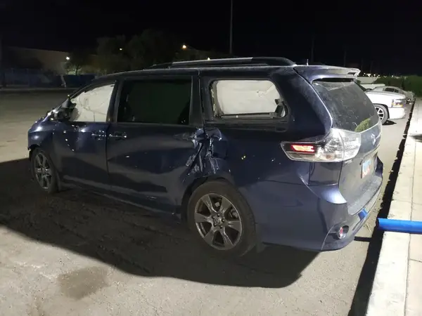5TDXZ3DC2LS085340 2020 TOYOTA SIENNA - Image 2