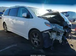 5TDXZ3DC3HS776707 2017 TOYOTA SIENNA