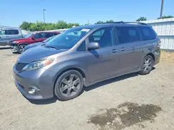 5TDXZ3DC3HS811178 2017 TOYOTA SIENNA